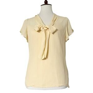 St. John Women's Cream Tie Front Flutter‎ Sleeves Silk Crepe Blouse Top Size 6
